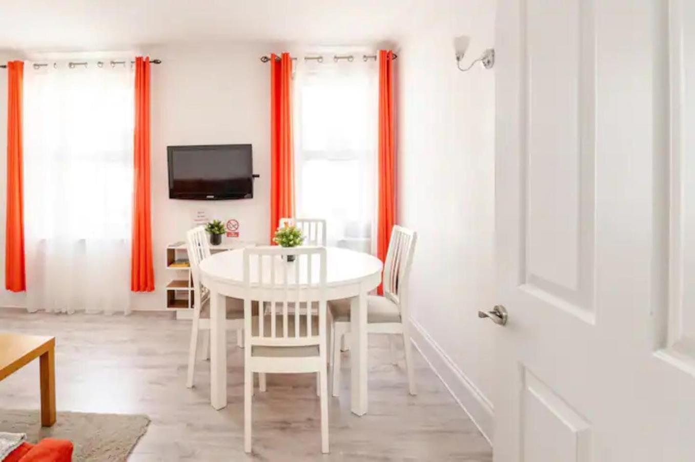 Castle View 2 Bedroom Apartment In Town Centre Гастингс Экстерьер фото